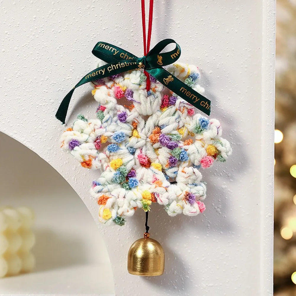 Hand-knitted Christmas Bell Pendant 16cm Crisp Sound Crochet Snowflake Pendant Ribbon Bow with Hanging Rope