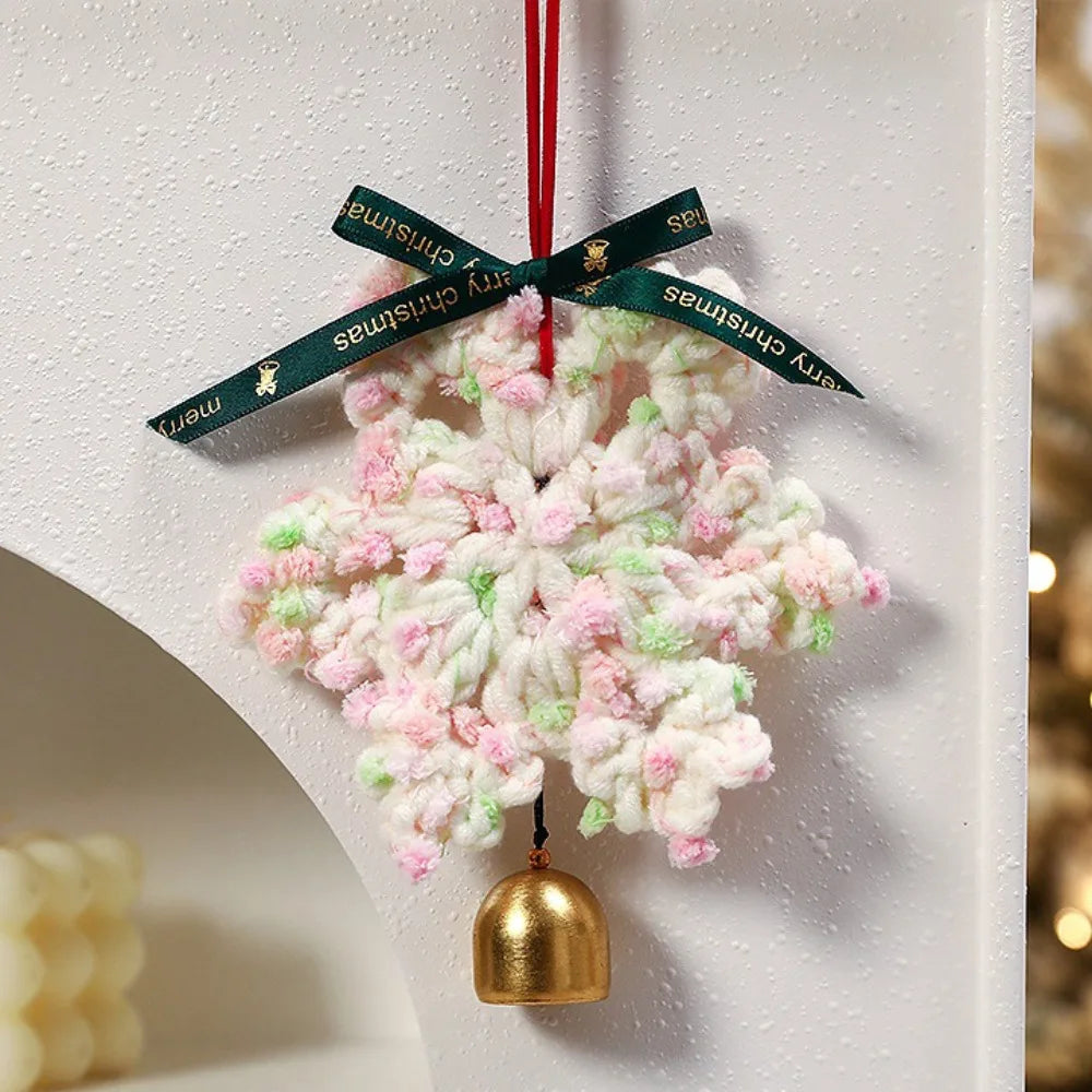 Hand-knitted Christmas Bell Pendant 16cm Crisp Sound Crochet Snowflake Pendant Ribbon Bow with Hanging Rope